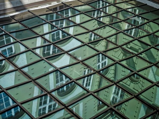 Reflection on the glass roof in the main building’s courtyard in Berne